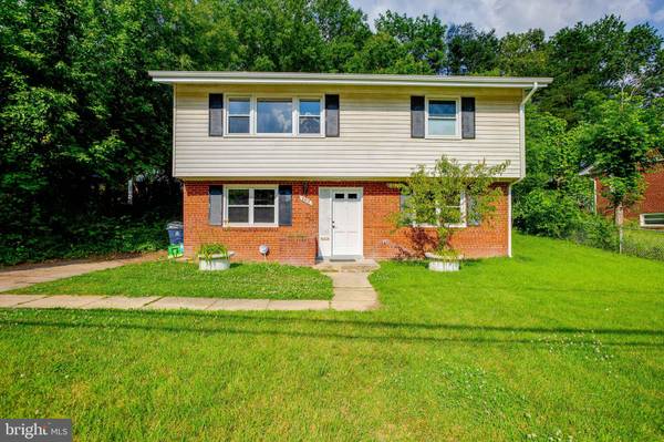 6913 FURMAN PKWY, Riverdale, MD 20737