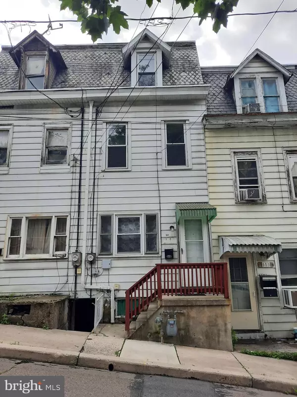 557 E MARKET ST, Pottsville, PA 17901