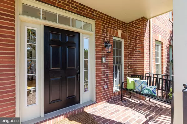 Centreville, VA 20120,6504 FAWN HOLLOW PL