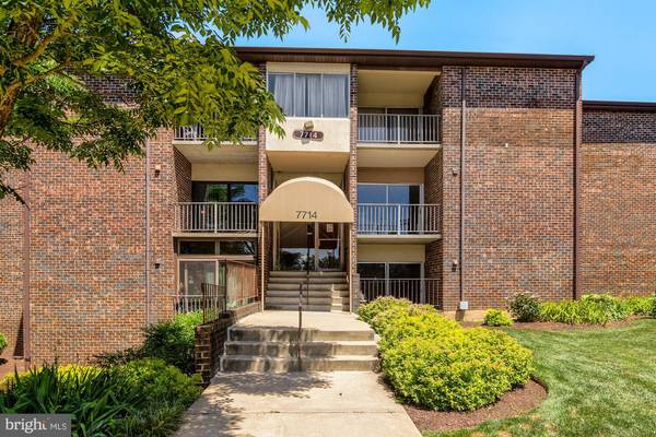 7714 HANOVER PKWY #112, Greenbelt, MD 20770