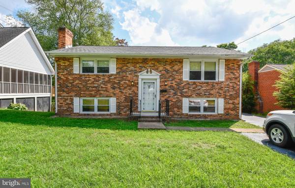 3102 NORMANDY AVE, Fredericksburg, VA 22401