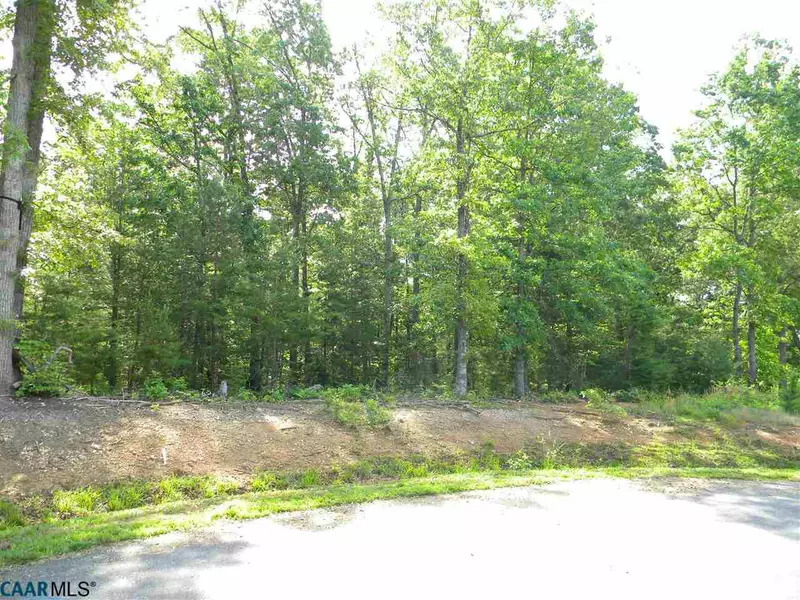 1E FISHING CREEK LN LN #1E, Earlysville, VA 22936