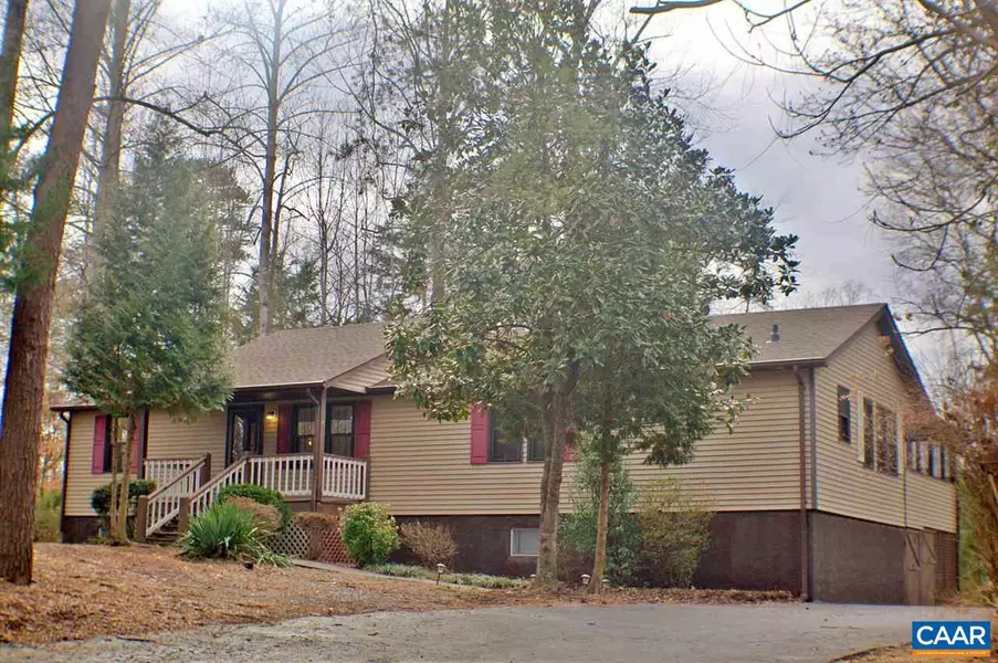 30 KIOWA LN LN, Palmyra, VA 22963