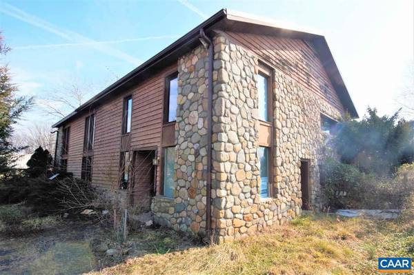 23246 CLARKS MOUNTAIN RD RD, Rapidan, VA 22733