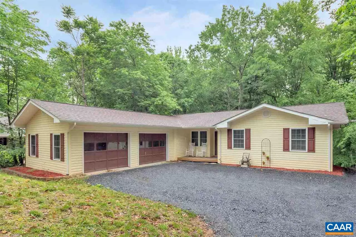 Palmyra, VA 22963,13 HORSEBACK LN LN