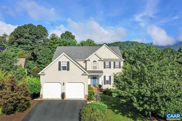 412 GRAYROCK DR DR, Crozet, VA 22932