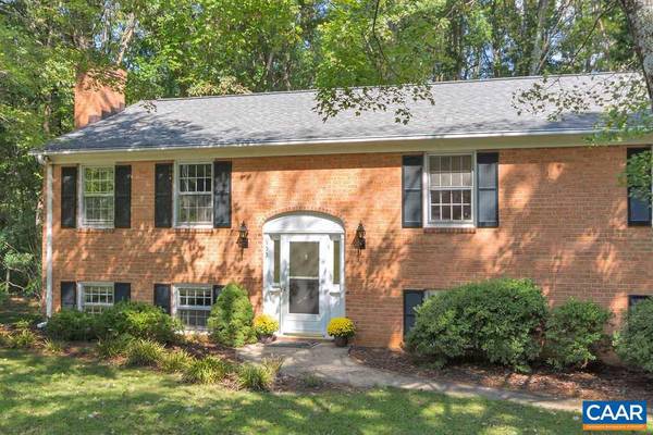 Earlysville, VA 22936,555 STONEFIELD CIR CIR