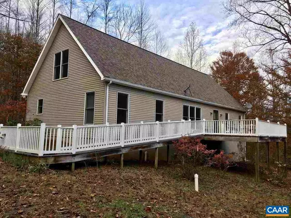 Lovingston, VA 22949,42 PERRY LN LN