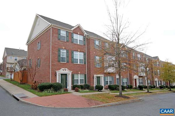 2413 ABINGTON DR DR, Charlottesville, VA 22911