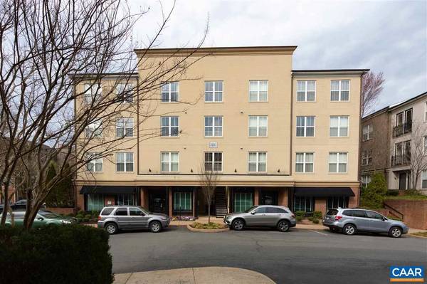 801 WALKER SQ SQ #3D, Charlottesville, VA 22903