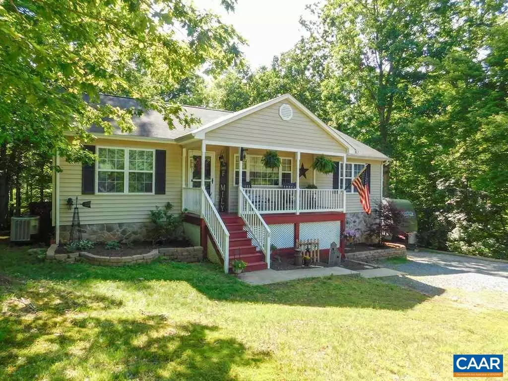 Palmyra, VA 22963,8 ARAPAHO TRL TRL