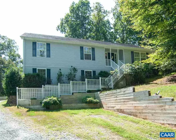 62 WOODLAWN DR DR, Palmyra, VA 22963