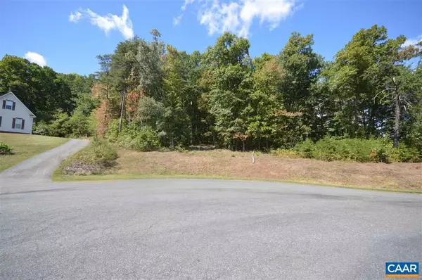 Stanardsville, VA 22973,15 MOUNTAINSIDE DR DR #15