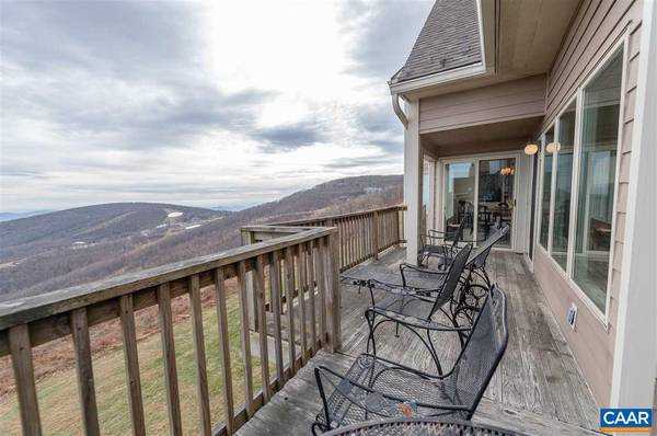 1612 OVERLOOK CONDOS, Wintergreen Resort, VA 22967