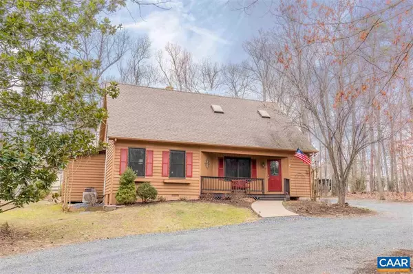 33 OAK GROVE RD RD, Palmyra, VA 22963