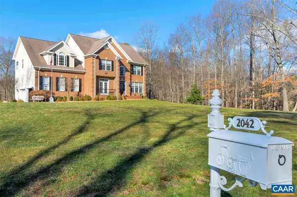 2042 BENTIVAR FARM RD, Charlottesville, VA 22911