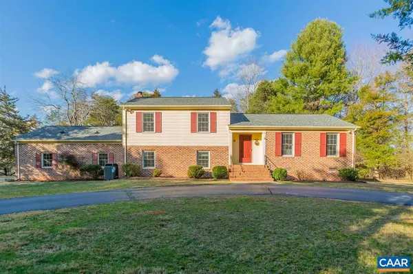 2540 CEDAR RIDGE LN, Charlottesville, VA 22901