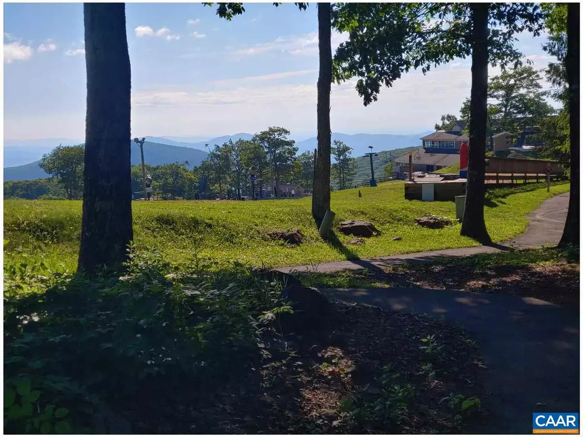 Wintergreen Resort, VA 22967,233 TIMBERS CONDOS