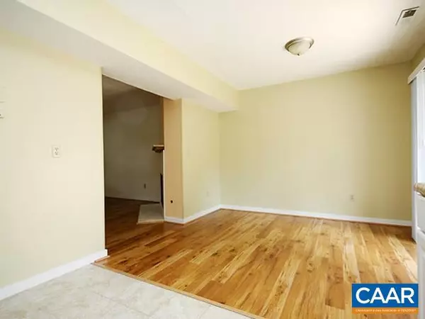 Charlottesville, VA 22901,552 MILLSTONE CT CT