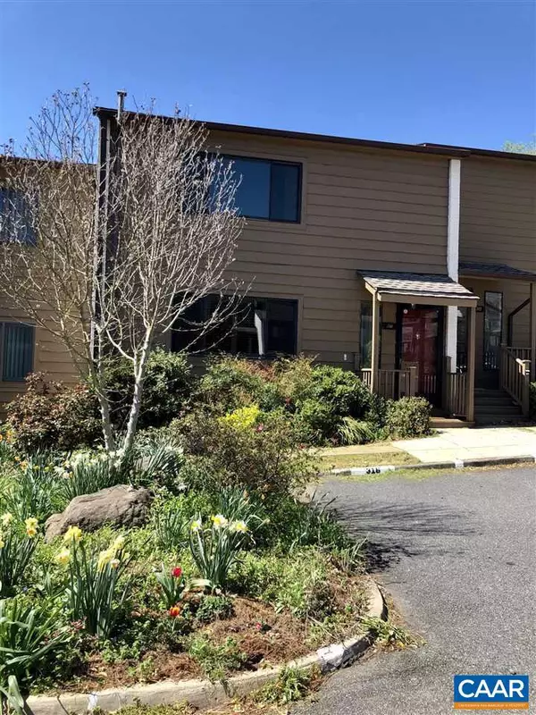 Charlottesville, VA 22903,316 HARVEST DR DR