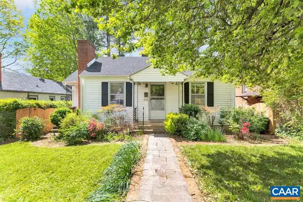 Charlottesville, VA 22902,210 ROBERTSON AVE AVE