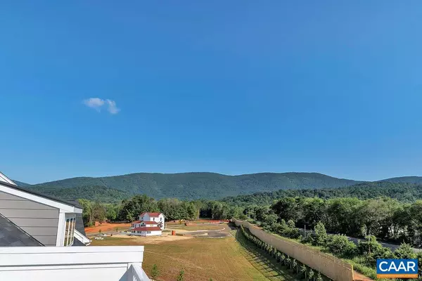 5917 MCCOMB ST ST, Crozet, VA 22932