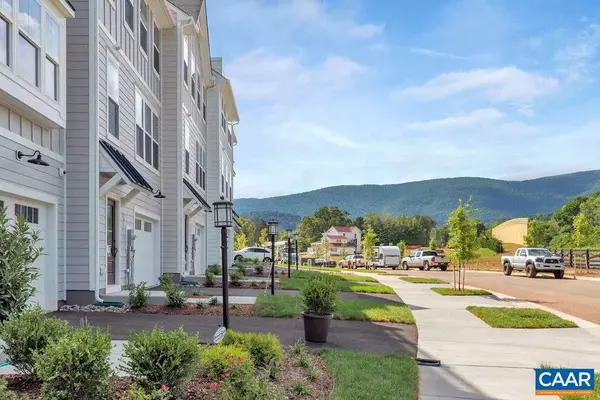 Crozet, VA 22932,5911 MCCOMB ST ST