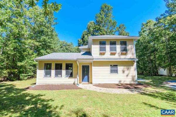 2230 SECRETARYS RD RD, Scottsville, VA 24590