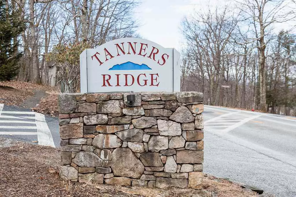 Wintergreen Resort, VA 22967,2240 TANNERS RIDGE CONDOS RDG