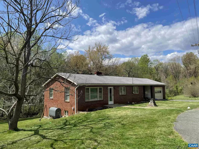 665 TANBARK DR DR, Afton, VA 22920