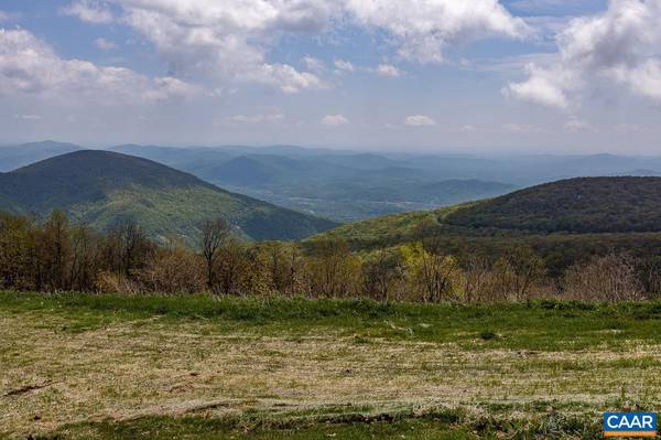 1637 OVERLOOK CONDOS, Wintergreen Resort, VA 22967