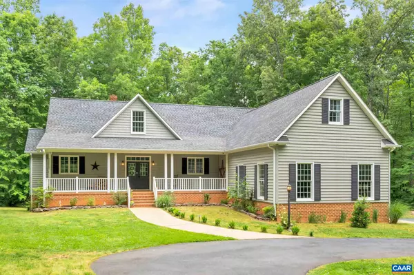 1077 HUNTERS LODGE RD RD, Troy, VA 22974