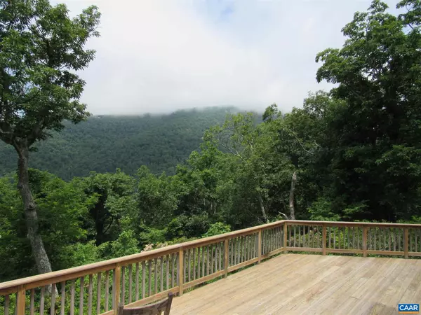 332 FORTUNES RIDGE DR DR, Wintergreen, VA 22967