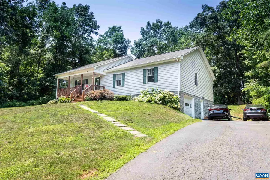 196 LOGTRAC RD RD, Stanardsville, VA 22973