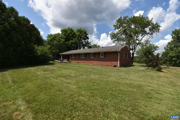 Stanardsville, VA 22973,290 JUDGES RD RD