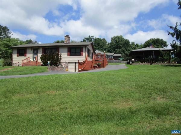 410 S LAKESHORE DR DR, Louisa, VA 23093