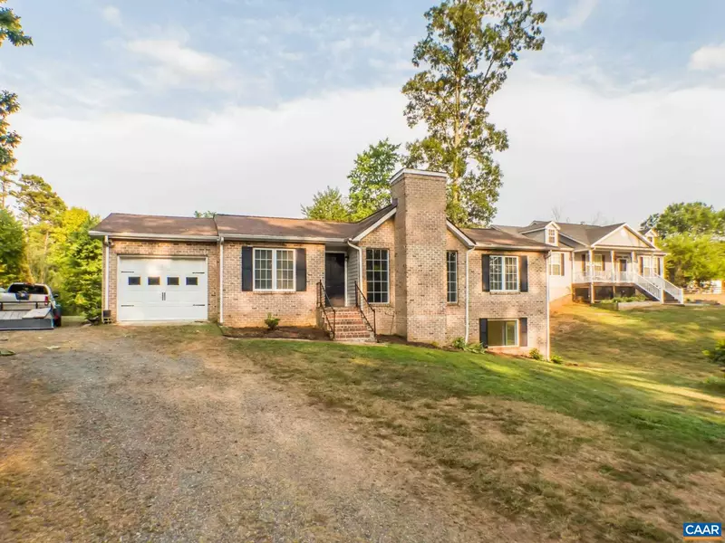 150 HORSESHOE RD, Stanardsville, VA 22973