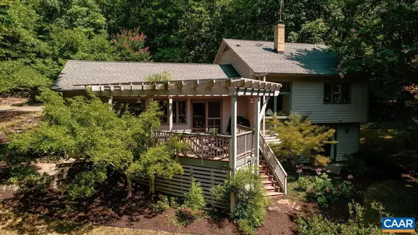 5696 PEAVINE HOLLOW TRL, Crozet, VA 22932