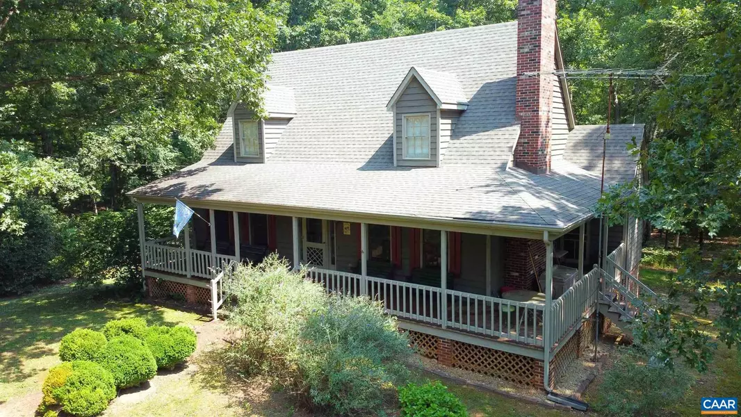 421 COLEMAN RD, Dillwyn, VA 23936