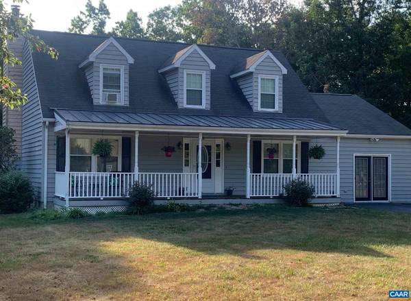 264 FALLING ROCK DR, Stuarts Draft, VA 24477