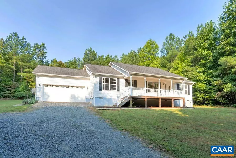 272 RIDGE LN, Scottsville, VA 24590