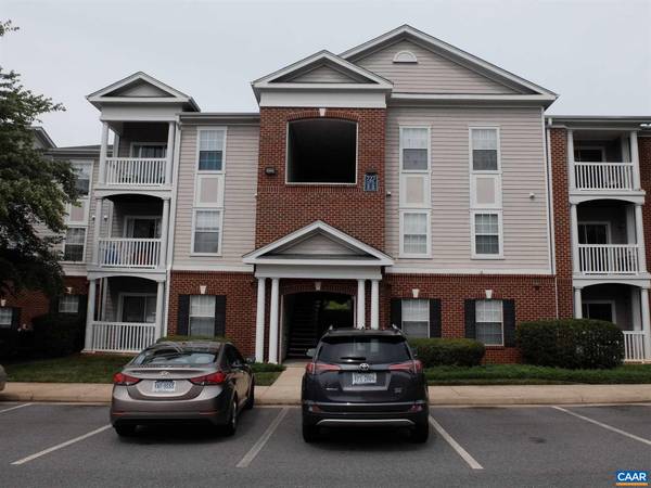 237 YELLOWSTONE DR #307, Charlottesville, VA 22903