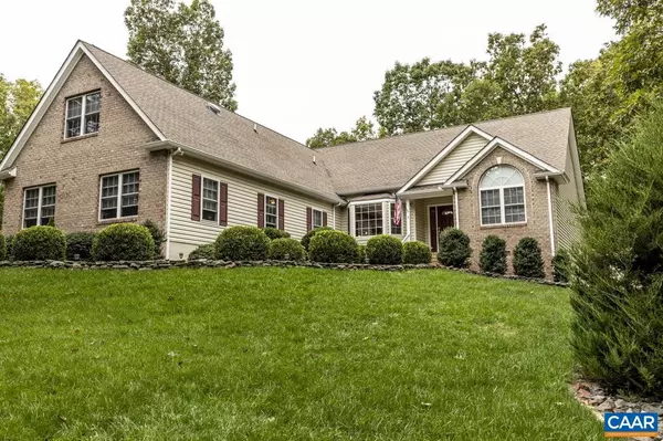 2 EDGEWOOD CT, Palmyra, VA 22963