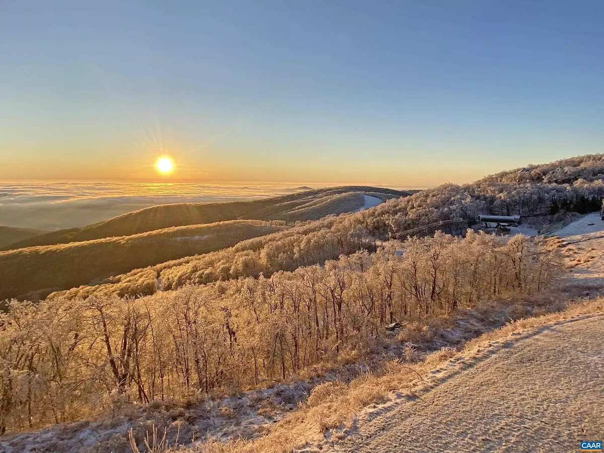 Wintergreen Resort, VA 22967,1475 LEDGES CONDOS