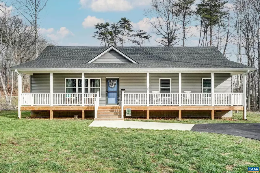 25 AZALEA RD, Ruckersville, VA 22968