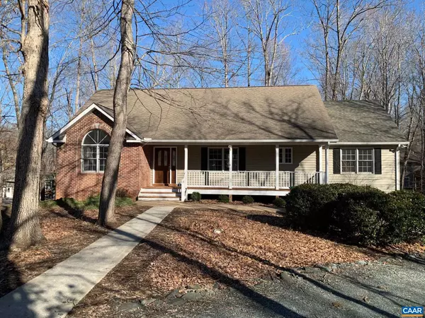 Palmyra, VA 22963,15 HORSEBACK LN