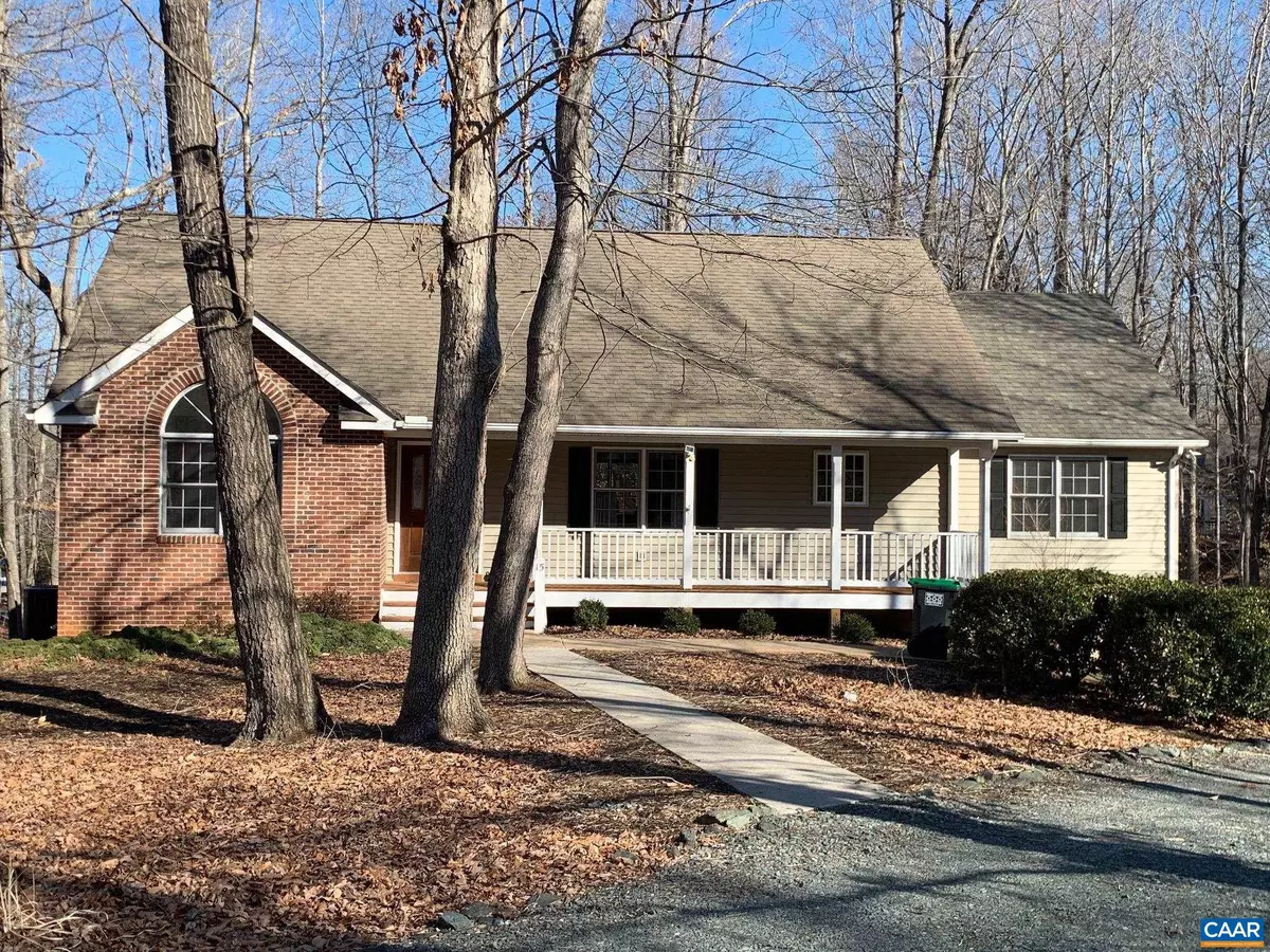 Palmyra, VA 22963,15 HORSEBACK LN