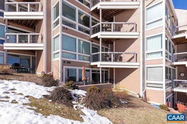 905 DIAMOND HILL CONDOS, Wintergreen Resort, VA 22967