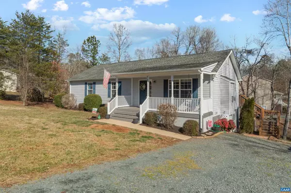 Palmyra, VA 22963,478 JEFFERSON DR