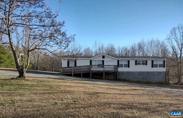 149 ROCK RD, New Canton, VA 23123